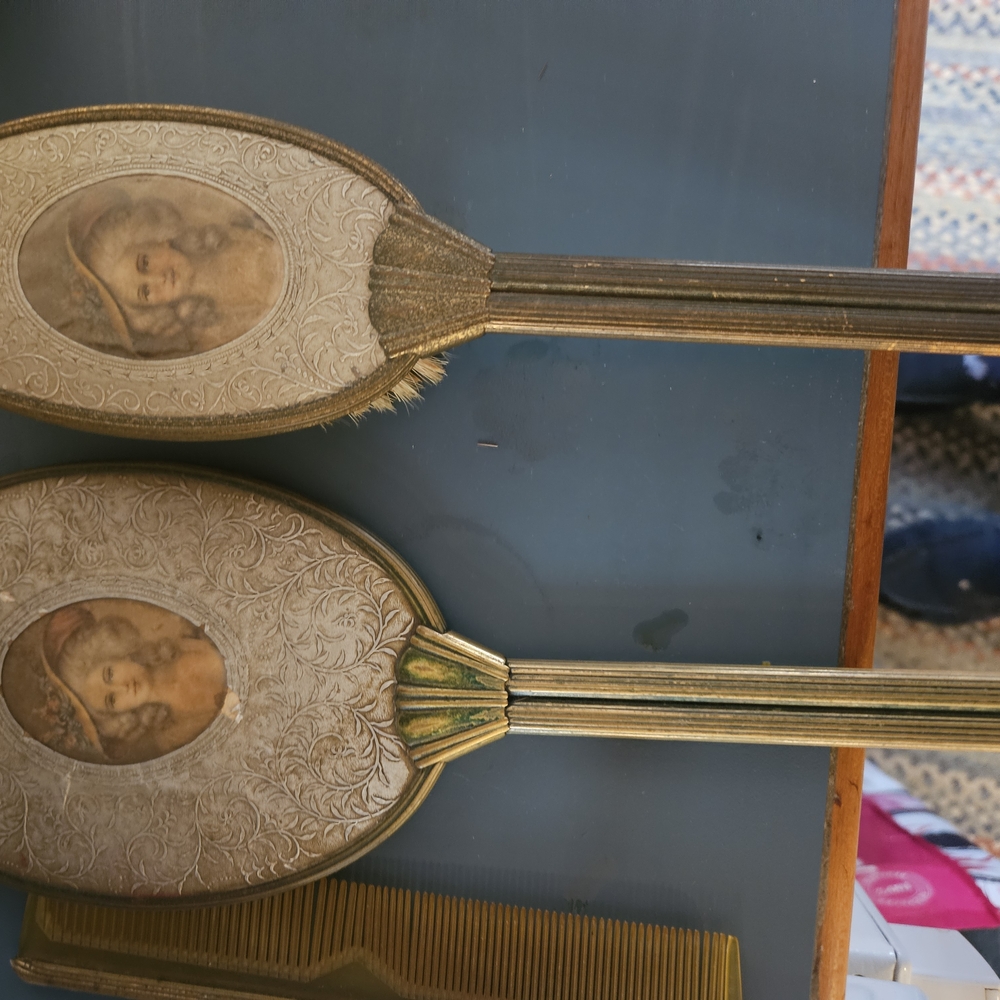 Vintage Gold Hand Mirror and Brush Set